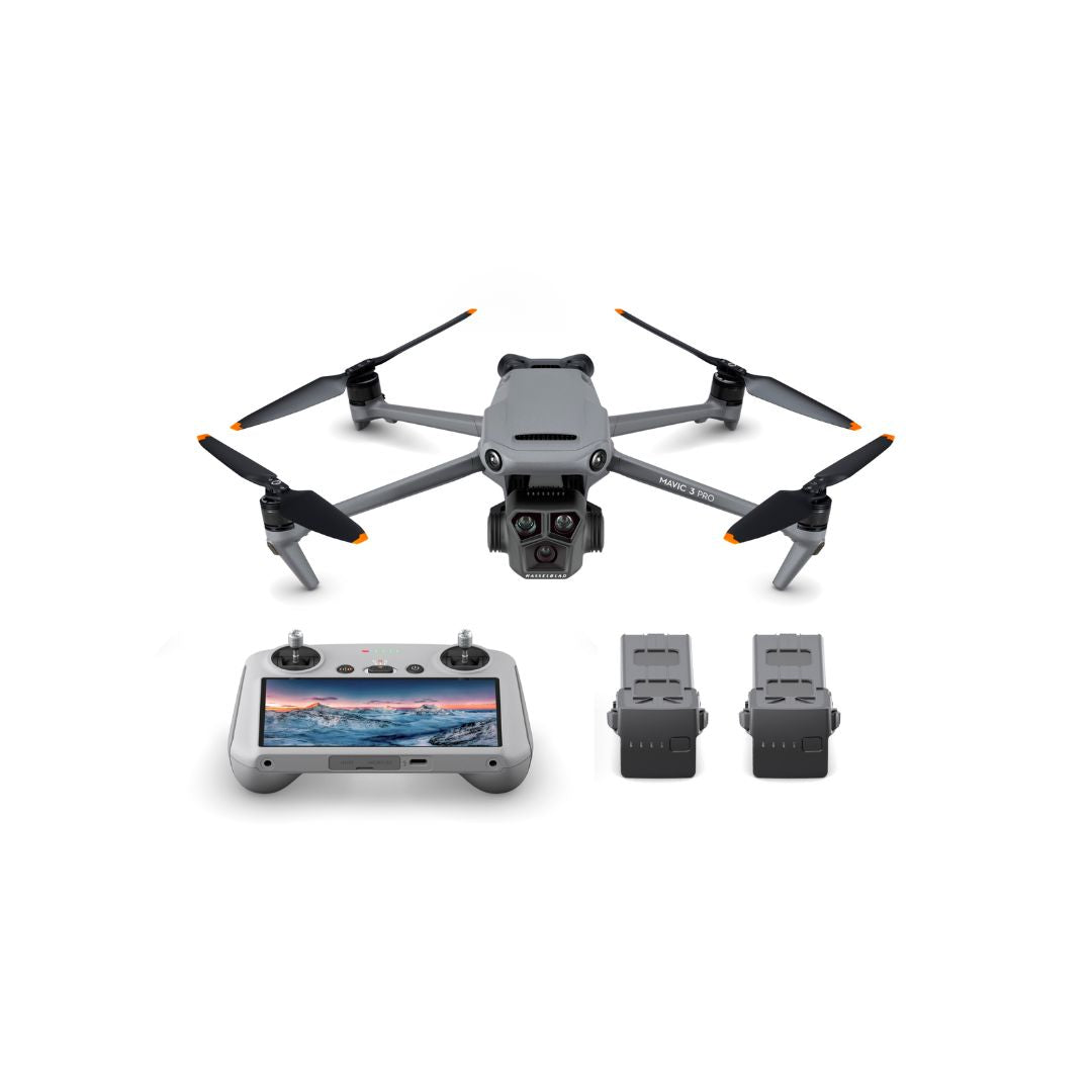 DJI Mavic 3 Pro 暢飛套裝(DJI RC附螢幕遙控器) DJI