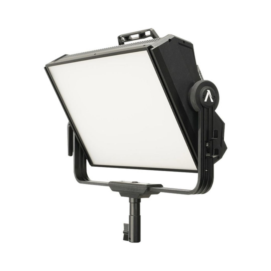 Aputure Nova P300C RGB LED 攝影燈面板 Aputure