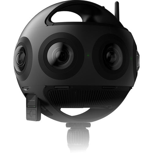 Insta360 Titan Insta360