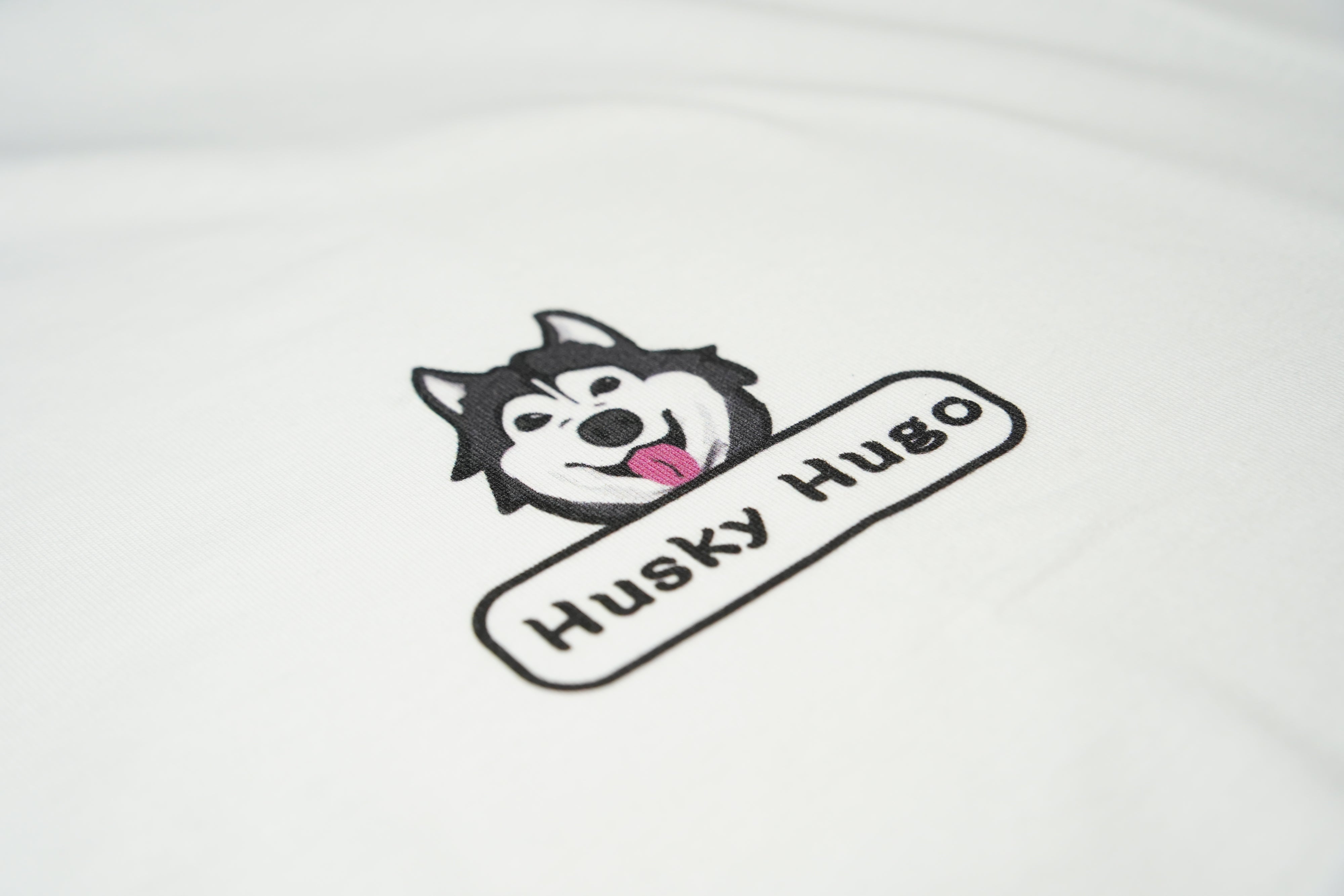 Husky Hugo 卡通圖形設計連名牌 短袖T-Shirt 2021(童裝) Husky Hugo