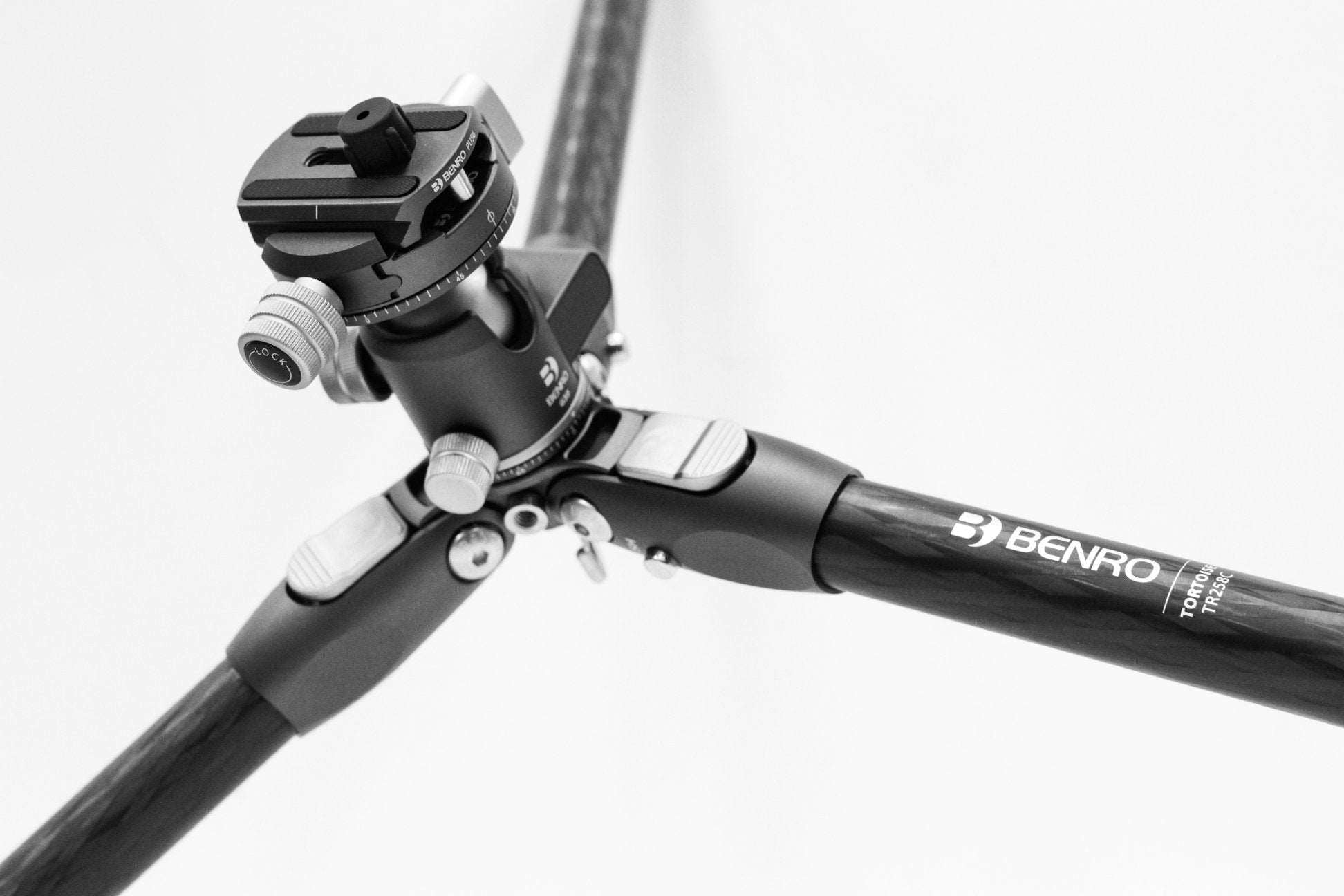 Benro Rhino Tripod Collection 百諾旅行碳纖維腳架+雲台套裝 Benro