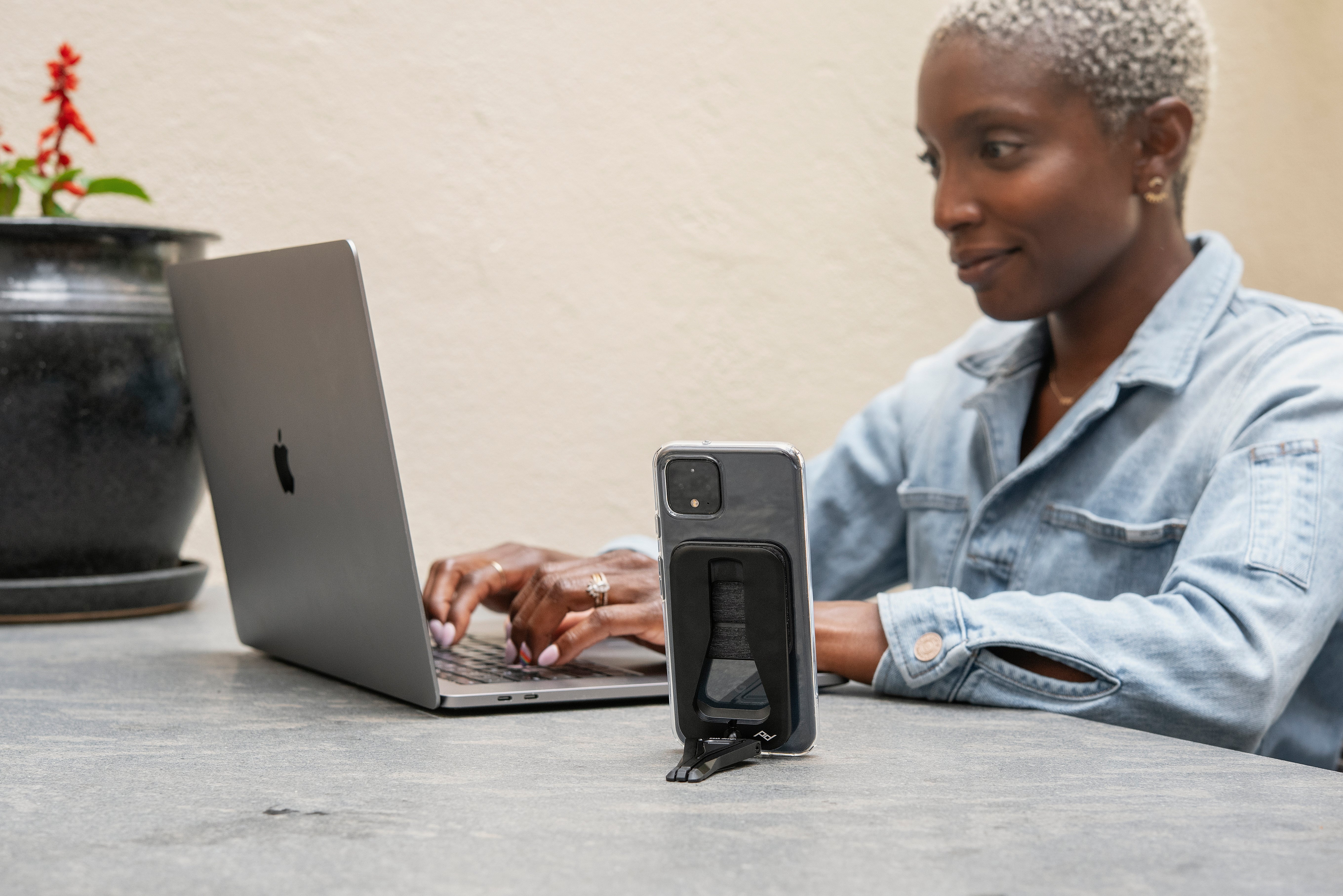 Peak Design Universal Adapter Peak Design