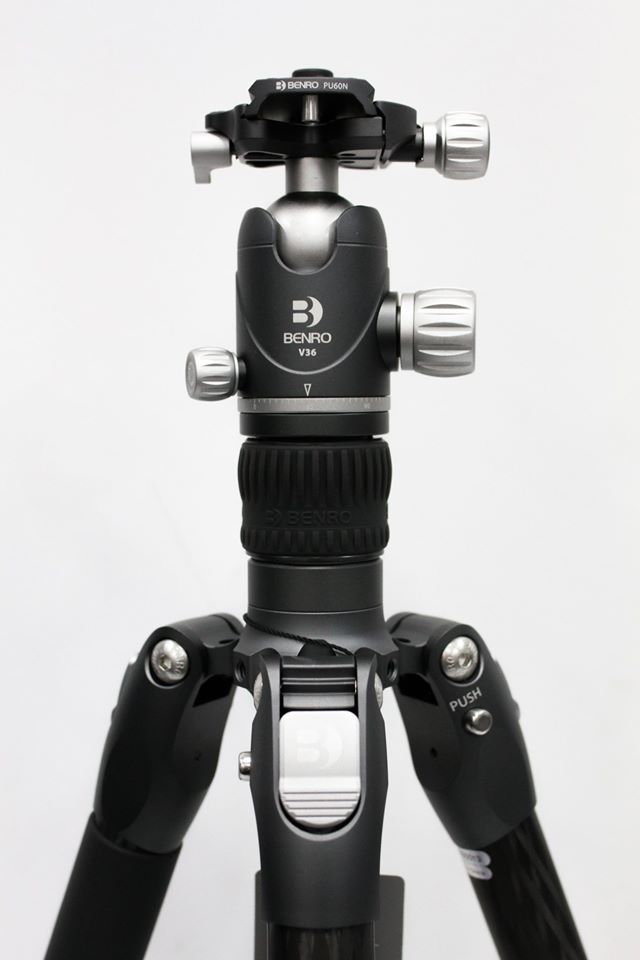 Benro Rhino Tripod Collection 百諾旅行碳纖維腳架+雲台套裝 Benro